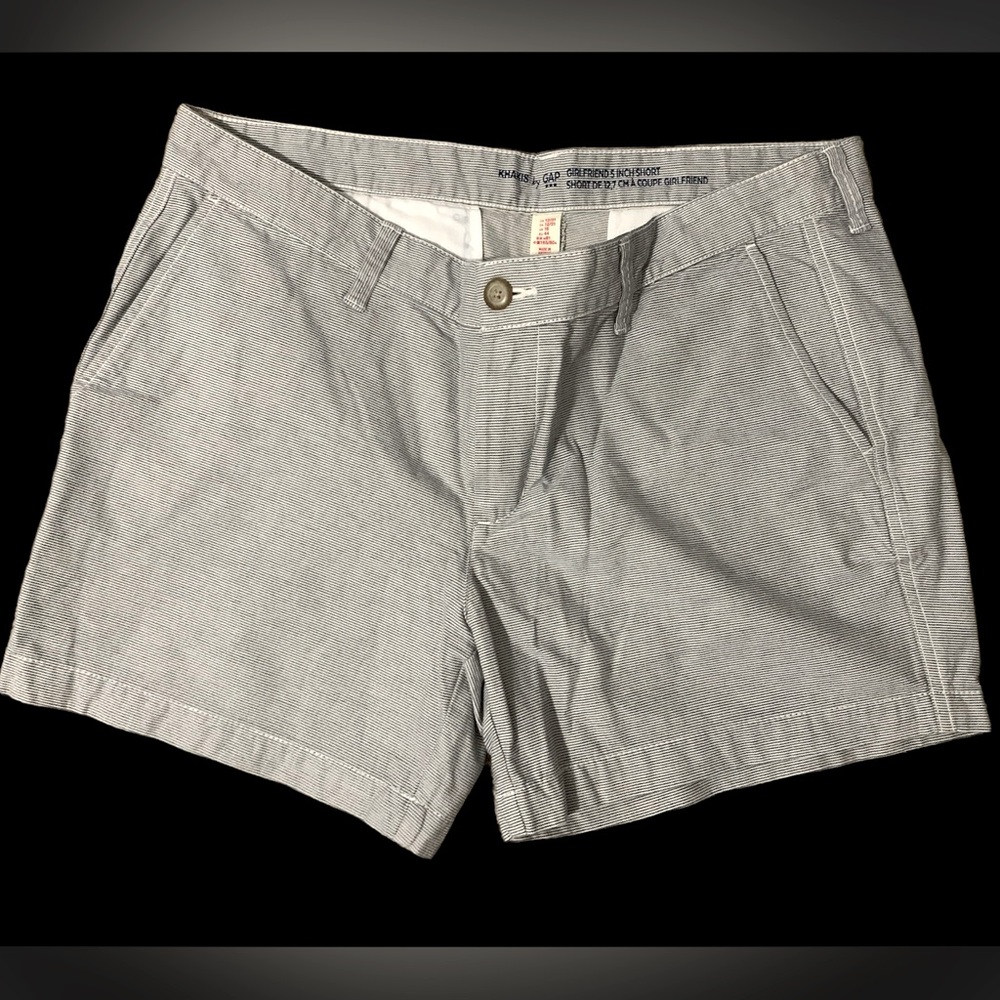 GAP girlfriend 5in short